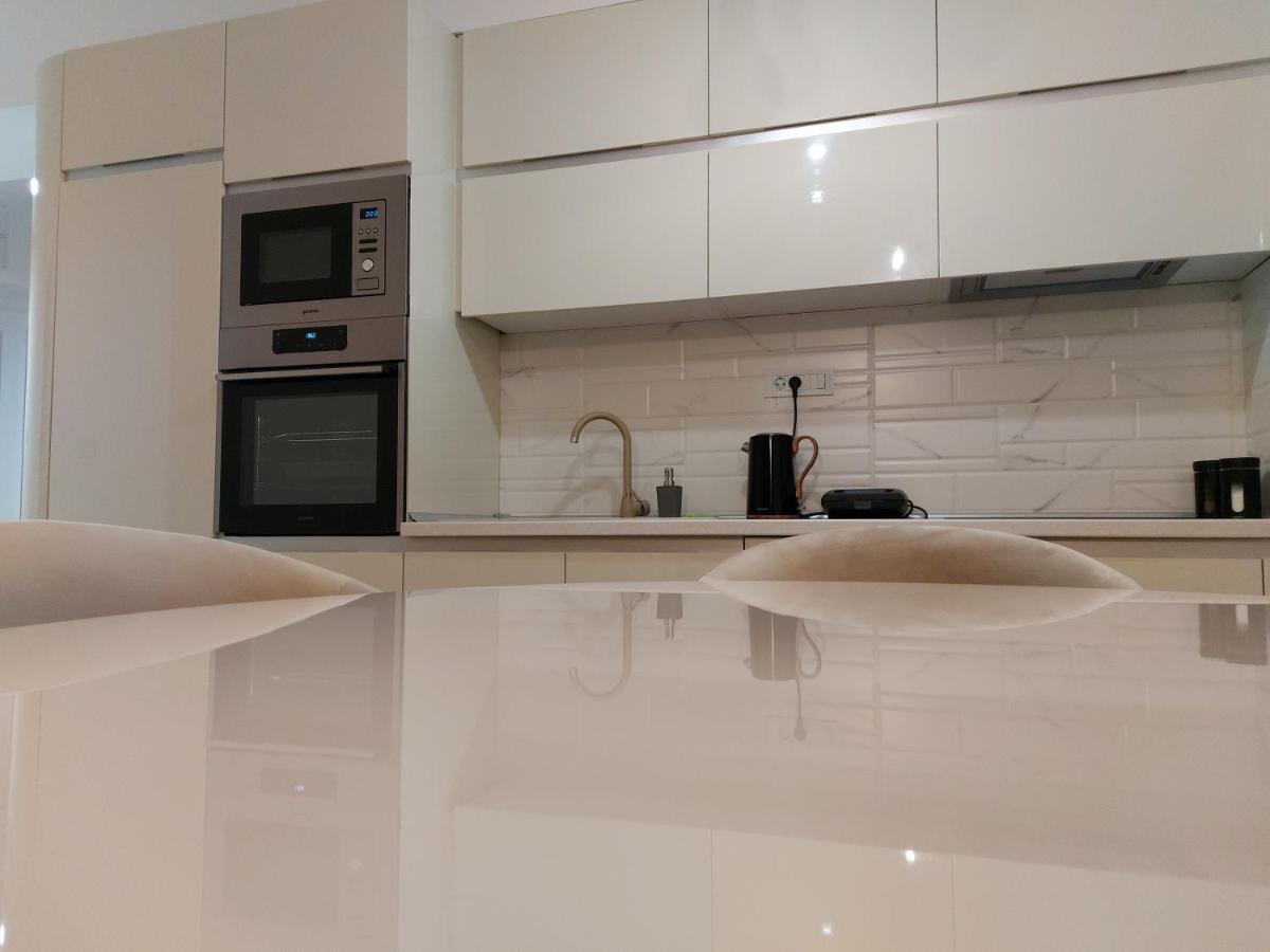Luxury Apartment Iva II Szkopje Kültér fotó